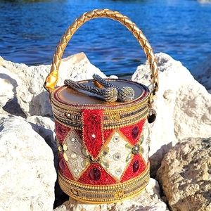 Mary frances dont miss a beat drum christmas bag rare retired htf